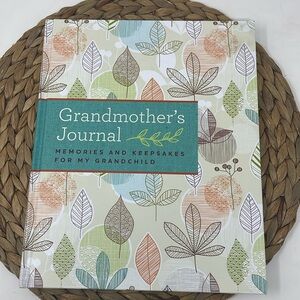 Grandmother's Journal: Memories and Keepsakes for My Grandchild Hardcover Book